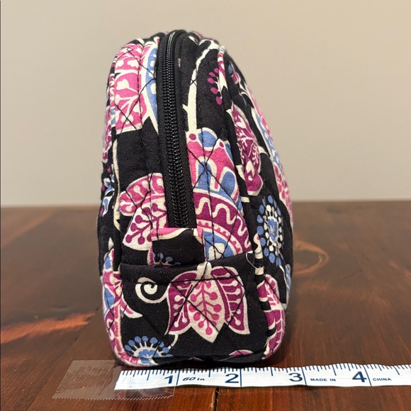 Vera Bradley Medium Cosmetic Bag Alpine Floral - Picture 4 of 12